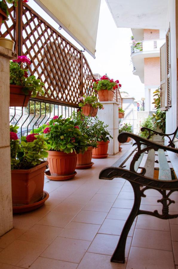 B&B Villa Susanna Civitavecchia Eksteriør billede