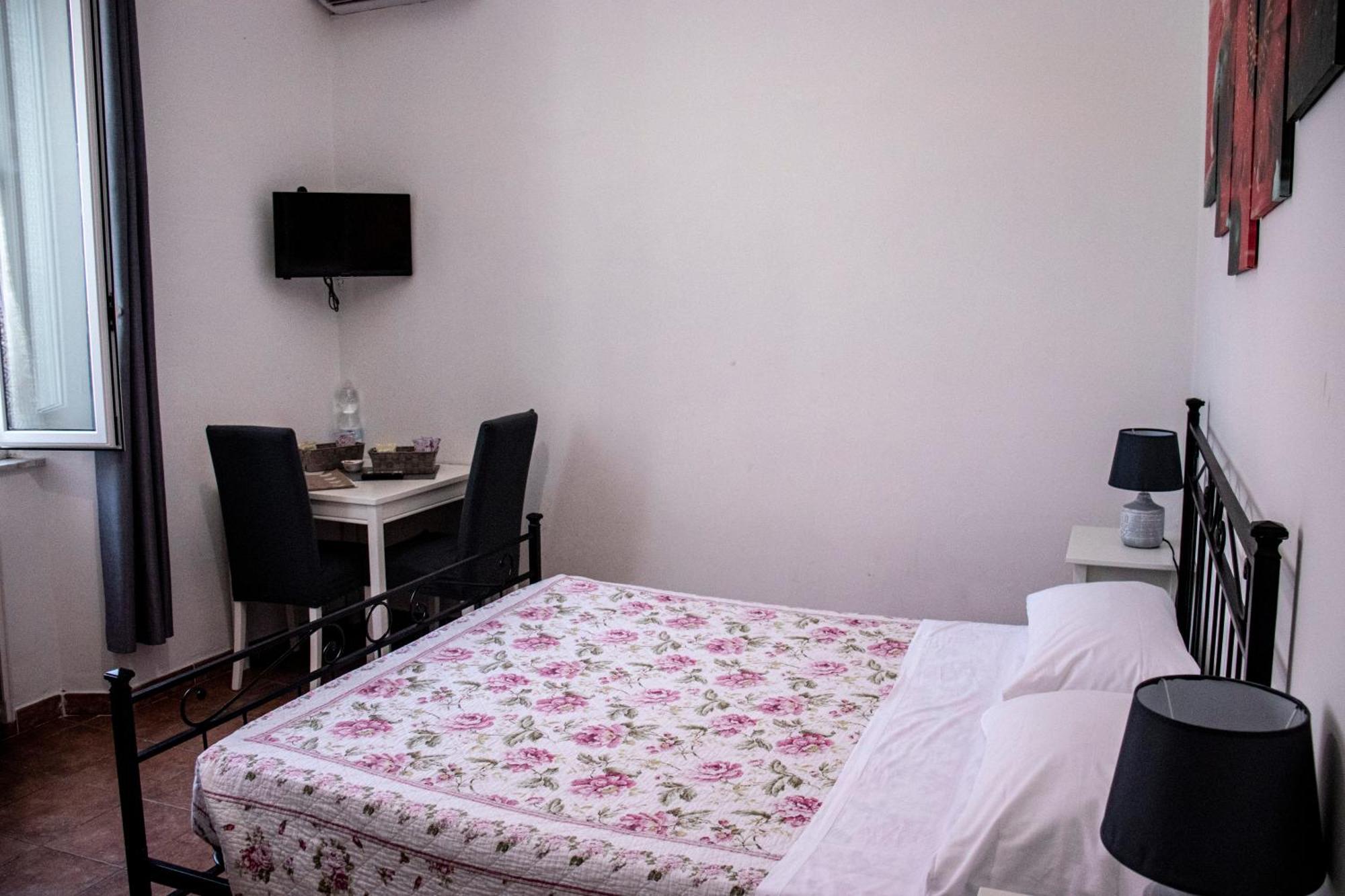 B&B Villa Susanna Civitavecchia Eksteriør billede